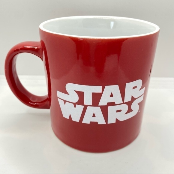 Star Wars Darth Vader "Even Dark Lords Need A Holiday" 20 Ounce Mug - Picture 3 of 6